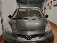 Usata Toyota Aygo 68 CV (50 kW) 2011 Grigio Utilitaria