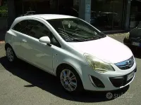 Usata Opel Corsa 86 CV (63 kW) 2012 Bianco Utilitaria
