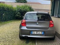 Usata BMW 118 143 CV (105 kW) 2011 Grigio Utilitaria