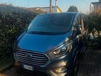 Usata Ford Tourneo Titanium 185 CV (136 kW) 2022 Blu Monovolume