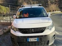 Gebraucht Peugeot Partner 102 PS (75 kW) 2019 Weiß Van / Kleinbus