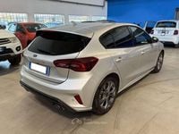 Usata Ford Focus ST-Line 116 CV (85 kW) 2024 Argento metallizzato Berlina