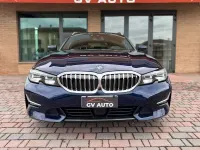 Usata BMW 330 Luxury Line 286 CV (210 kW) 2021 Blu/azzurro Station wagon