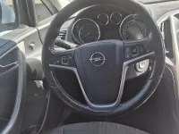 Usata Opel Astra 110 CV (80 kW) 2011 Bianco Berlina