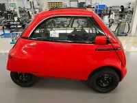 Nuova Micro Microlino 11 kW (16 CV) 2025 Milano red Utilitaria