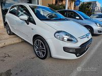 Usata Fiat Punto Evo Emotion 77 CV (56 kW) 2010 Bianco Utilitaria