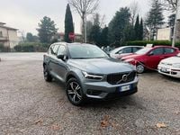 Usata Volvo XC40 R-Design 150 CV (110 kW) 2018 Grigio SUV