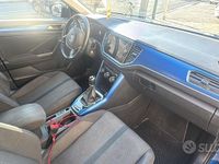 Usata VW T-Roc Style 115 CV (84 kW) 2018 Blu SUV