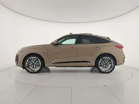 Nuova Audi Q5 S-Line 299 CV (219 kW) 2026 Oro SUV