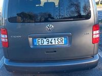 Usata VW Caddy 102 CV (75 kW) 2010 Grigio Monovolume