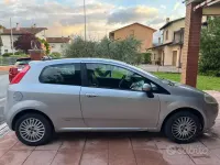 Usata Fiat Grande Punto 65 CV (47 kW) 2007 Grigio Utilitaria
