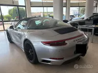 Usata Porsche 911 450 CV (330 kW) 2018 Grigio Cabrio