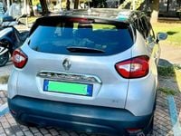 Usata Renault Captur 90 CV (66 kW) 2016 Grigio SUV