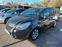 Usata Opel Meriva 95 CV (69 kW) 2012 Grigio Monovolume