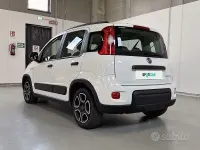 Usata Fiat Panda City Life 70 CV (51 kW) 2022 Bianco Utilitaria