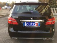 Usata Mercedes B180 109 CV (80 kW) 2017 Nero Utilitaria
