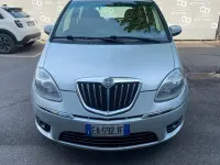 Usata Lancia Musa 69 CV (50 kW) 2010 Argento Monovolume
