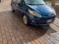 Usata Ford Fiesta 96 CV (70 kW) 2009 Blu Utilitaria