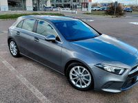 Usata Mercedes A180 116 CV (85 kW) 2018 Grigio Berlina