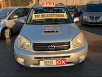 Usata Toyota RAV4 116 CV (85 kW) 2002 Grigio SUV