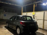 Usata Peugeot 207 88 CV (64 kW) 2009 Grigio Utilitaria