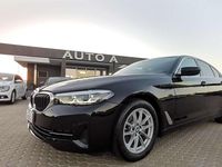 Begagnad BMW 518 Luxury Line 150 HK (110 kW) 2021 Svart Sedan
