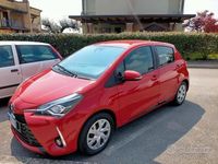 Usata Toyota Yaris 72 CV (52 kW) 2019 Rosso Berlina