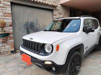 Usata Jeep Renegade Limited 140 CV (102 kW) 2017 Bianco SUV