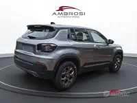 Ny Jeep Avenger Longitude 101 HK (74 kW) 2026 Grå SUV