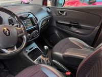 Usata Renault Captur 90 CV (66 kW) 2017 Rosso SUV