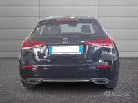 Usata Mercedes A180 136 CV (100 kW) 2020 Nero Berlina