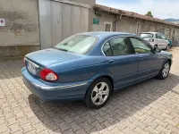 Usata Jaguar X-type 230 CV (169 kW) 2001 Blu Berlina