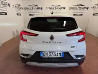 Usata Renault Captur Techno 92 CV (67 kW) 2023 Bianco SUV