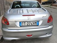 Usata Peugeot 206 CC Quiksilver 109 CV (80 kW) 2005 Argento Cabrio