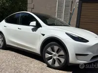 Usata Tesla Model Y RWD 125 kW (170 CV) 2023 Bianco SUV