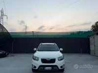 Usata Hyundai Santa Fe Premium 197 CV (144 kW) 2011 Bianco SUV