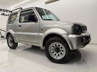 Usata Suzuki Jimny 86 CV (63 kW) 2005 Grigio SUV