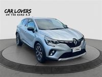 Usata Renault Captur Techno 145 CV (106 kW) 2023 Grigio chiaro SUV