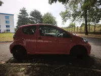 Usata Toyota Aygo Connect Style 68 CV (50 kW) 2012 Rosso Utilitaria