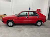 usata Lancia Delta rosso monza unicoproprietario