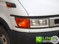 Usata Iveco Daily 90 CV (66 kW) 2002 Bianco Cabrio