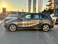 Usata Mercedes B180 Premium 109 CV (80 kW) 2018 Antracite Monovolume