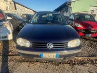 Usata VW Golf 75 CV (55 kW) 2002 Blu/azzurro Berlina