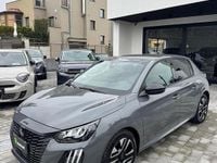 Usata Peugeot 208 Allure 100 CV (73 kW) 2025 Grigio Utilitaria
