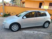 Usata VW Golf V 2004 Grigio Utilitaria