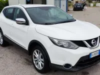 Usata Nissan Qashqai Acenta Premium 110 CV (80 kW) 2015 Bianco SUV