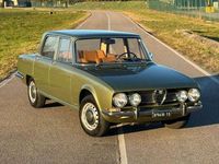 Usata Alfa Romeo 1750 118 CV (86 kW) 1969 Oliva Berlina