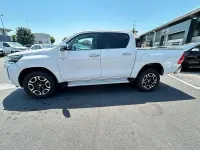 Usata Toyota HiLux Executive 149 CV (109 kW) 2021 Bianco Pick-up