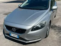 Usata Volvo V40 115 CV (84 kW) 2014 Grigio Berlina