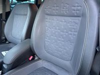 Usata Opel Meriva Cosmo 110 CV (80 kW) 2016 Bianco Monovolume